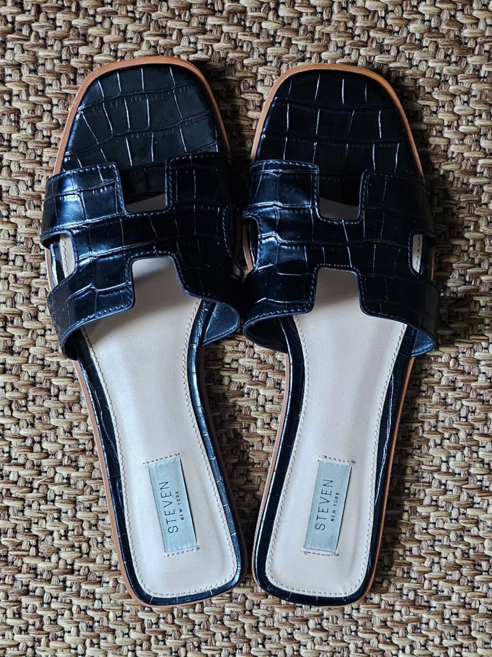 Steve Madden Hadyn Sandals - Black